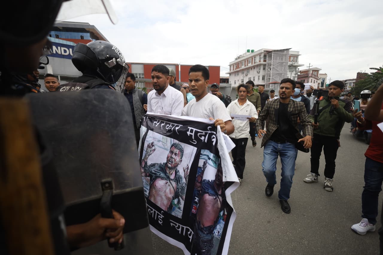 protest-youth-against-balen-sarkar (11).jpeg